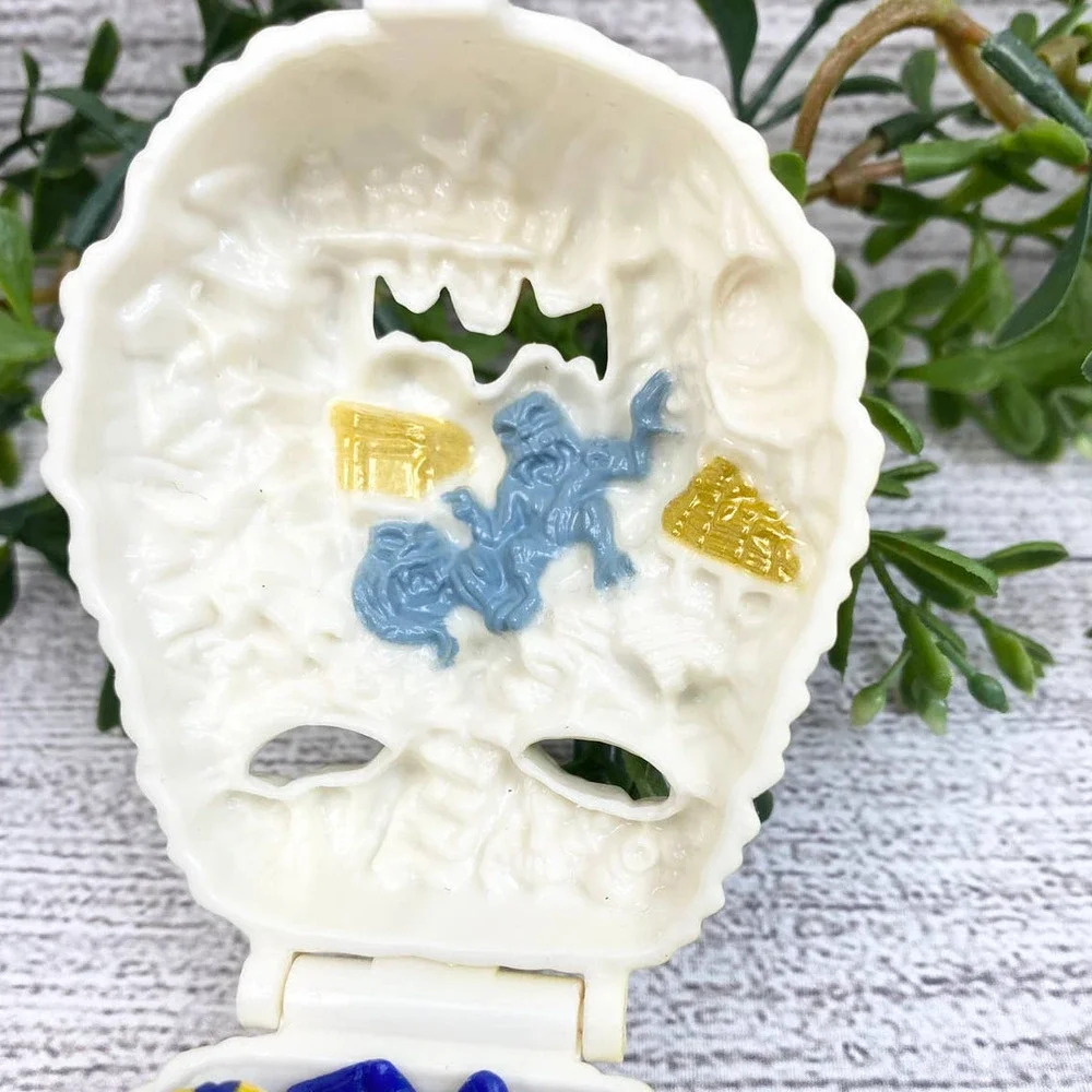 Vintage '93 Totally Toy Holiday McDonald Happy Meal - Picture 4 of 8